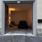 Am Marktplatz Mit Xxl Garage Apartment *