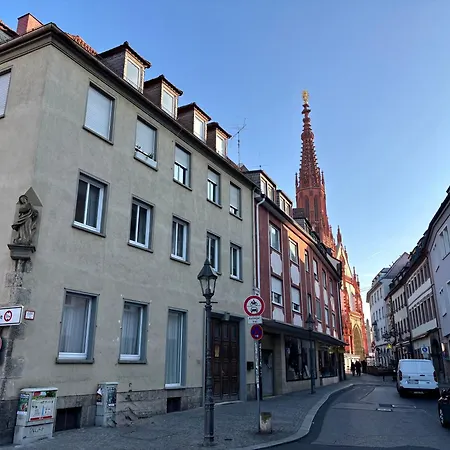 Appartement Am Marktplatz Mit Xxl Garage
